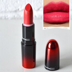 MAC Cosmetics Lipstick *MY LITTLE SECRET* Limited Edition